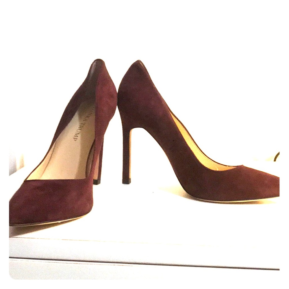 Burgundy Ivanka Trump Pumps